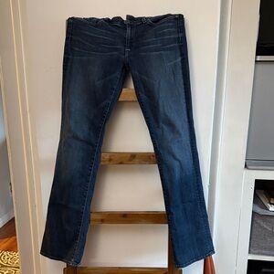 Classic Blue 7 for all man kind. Bootcut Jeans for women